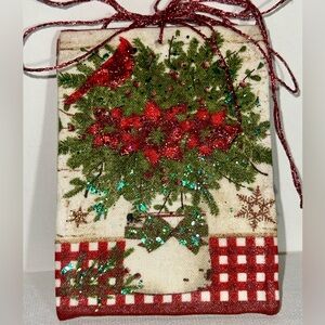 Cardinal Christmas ornament